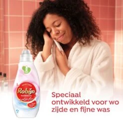 Robijn Specials Wol & Fijn Vloeibaar Wasmiddel 18 Wasbeurten -Lifestyle-Productwinkel 1200x1200 115