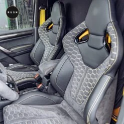 RUSH Bekleding Reiniger - Interieur Reiniger - Auto Wassen - Schoonmaken - Auto Accessories - Interior Clean 750ml 20 RUSH Bekleding Reiniger - Interieur Reiniger - Auto Wassen - Schoonmaken - Auto Accessories - Interior Clean 750ml -Lifestyle-Productwinkel 1200x1200 1283