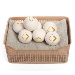 LuxerLiving Wasbol Set Van 6 - Droogt Tot 30% Sneller - Wasverzachter - Droger Ballen - Dryer Balls - Ecologisch - 100% Wol 10 LuxerLiving Wasbol Set Van 6 - Droogt Tot 30% Sneller - Wasverzachter - Droger Ballen - Dryer Balls - Ecologisch - 100% Wol -Lifestyle-Productwinkel 1200x1200 582