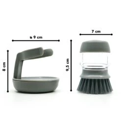 In Round Afwasborstel Met Zeepdispenser / Zeepreservoir – Inclusief Houder – Grijs – Afwas Borstel – Zeep Handborstel – Doseerpomp – Afwasmiddel Dispenser – Navulbaar -Lifestyle-Productwinkel 1200x1200 670