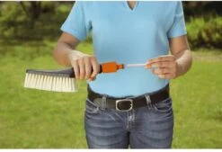 Gardena Wasborstel Klein - 00987-20 17 Gardena Wasborstel Klein - 00987-20 -Lifestyle-Productwinkel 1200x822 3