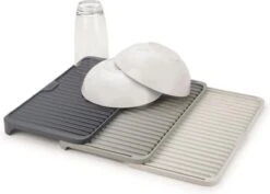 Joseph Joseph - Tier - Afdruipmat - Uitschuifbaar - Grijs 21 Joseph Joseph - Tier - Afdruipmat - Uitschuifbaar - Grijs -Lifestyle-Productwinkel 1200x862 2