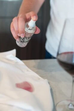 StainAway - Vlekverwijderaar - 30ml Vlekkenreiniger 7 StainAway - Vlekverwijderaar - 30ml Vlekkenreiniger -Lifestyle-Productwinkel 798x1200