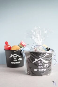 ByMi| Poetsemmer Happy New Home | Cadeautje Huis |Housewarming |Nieuwe Woning | Gepersonaliseerd -Lifestyle-Productwinkel 801x1200 1